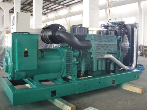 灵寿便携静音：租赁无声发电机组，便携式解决能源需求